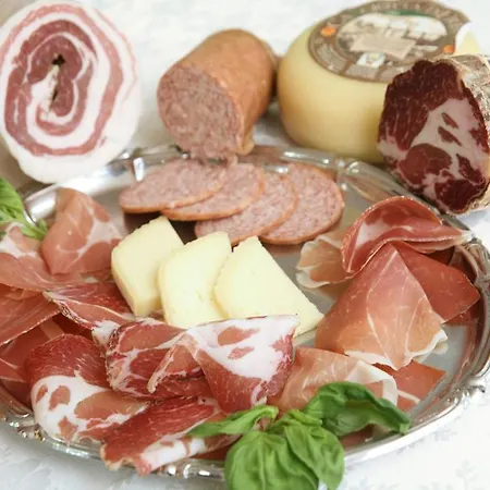 Della Strega